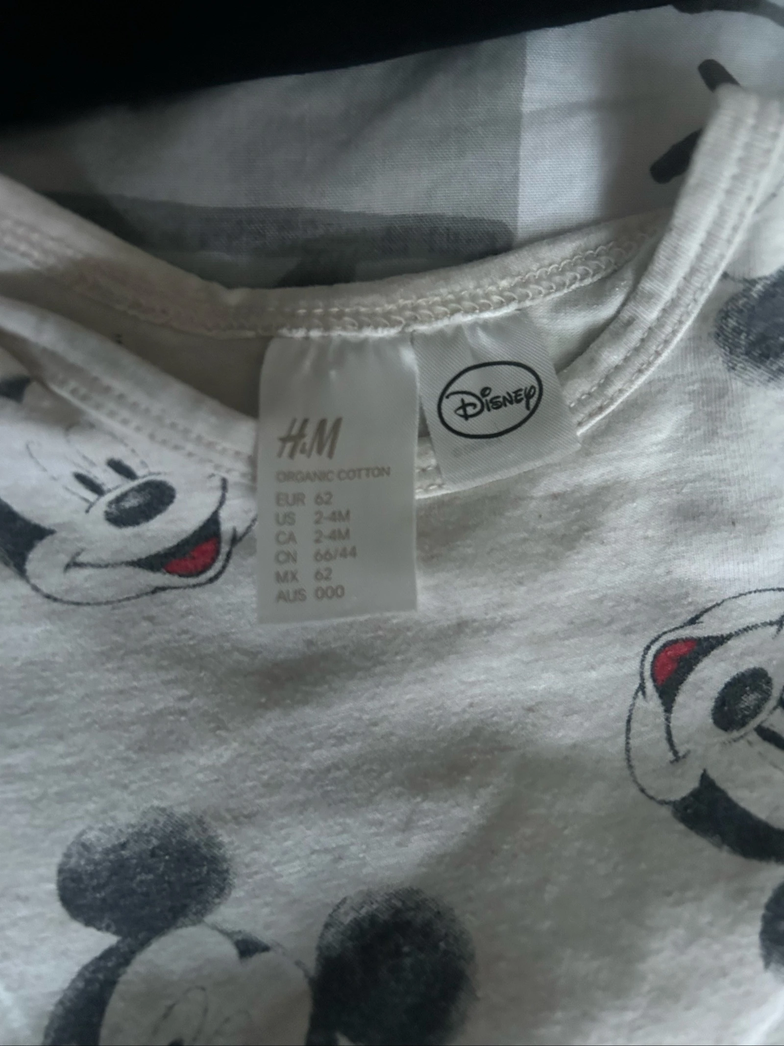 3-piece Mickey set (bodysuit, leggings, hat) 2/4 months – photo 5